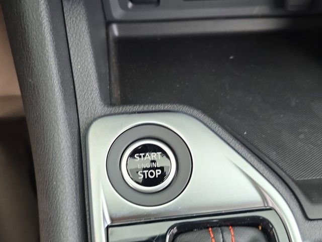 New 2025 Nissan Sentra SR w/ Trunk Package image 9