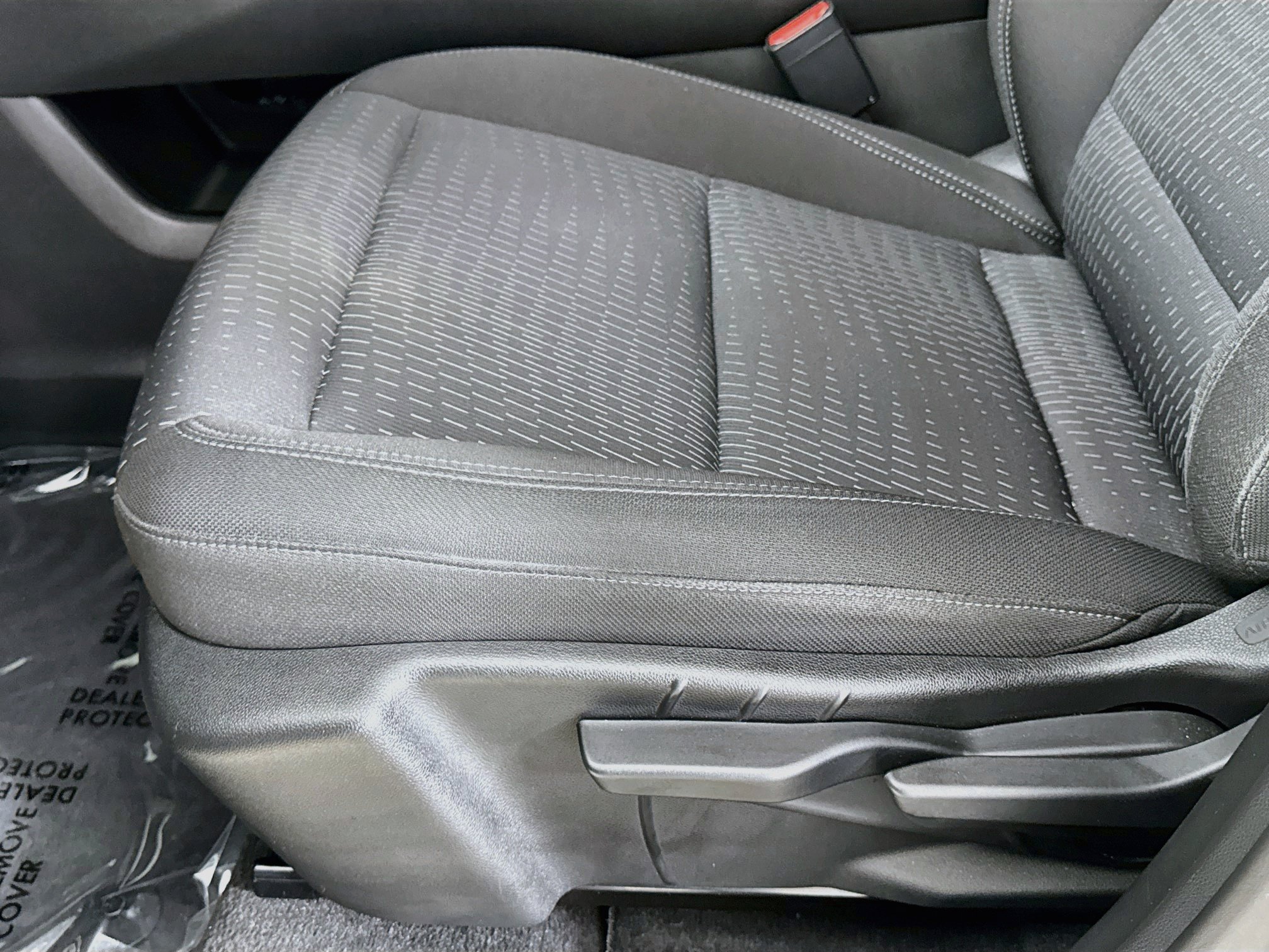 Used 2025 Chevrolet Equinox LT w/ Safety and Technology Package FWD image 22