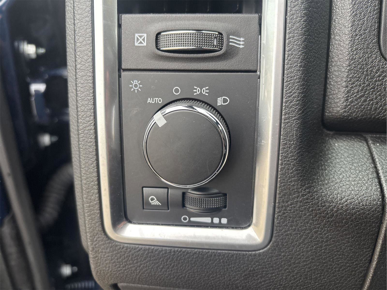 Used 2024 RAM 1500 Classic Warlock w/ Electronics Group image 23