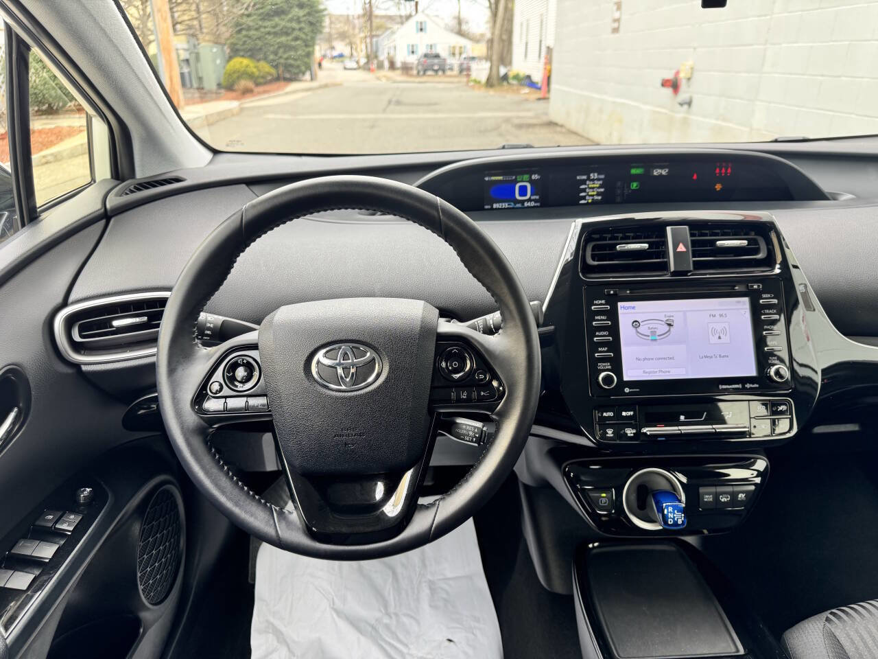 Used 2020 Toyota Prius Prime LE FWD image 25
