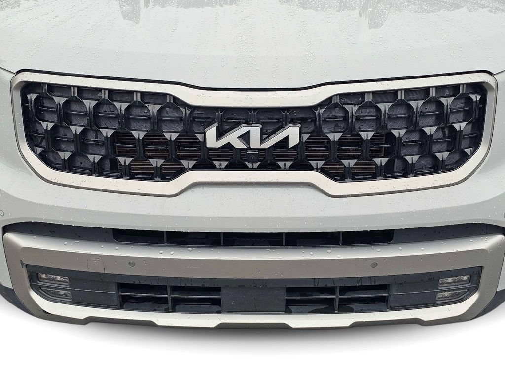Certified 2023 Kia Telluride SX Prestige X-Line AWD/4WD image 3