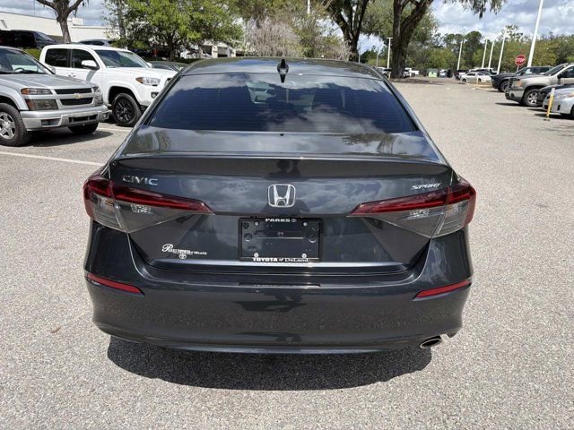 Used 2025 Honda Civic Sport image 2