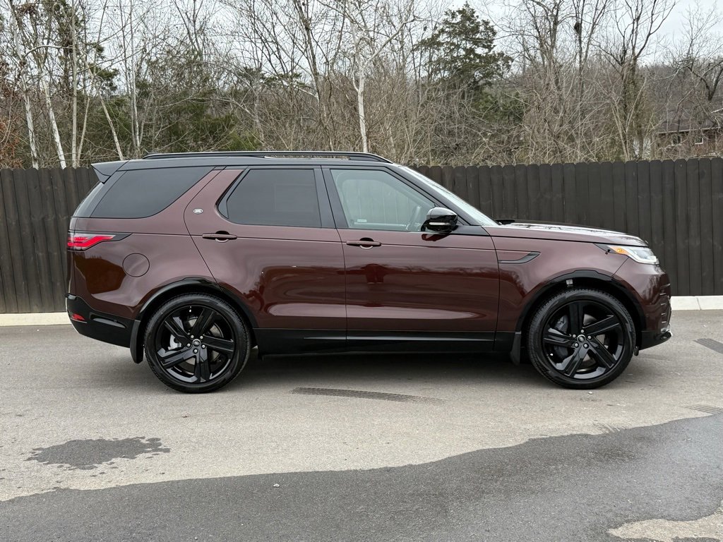 New 2026 Land Rover Discovery Limited Edition image 7