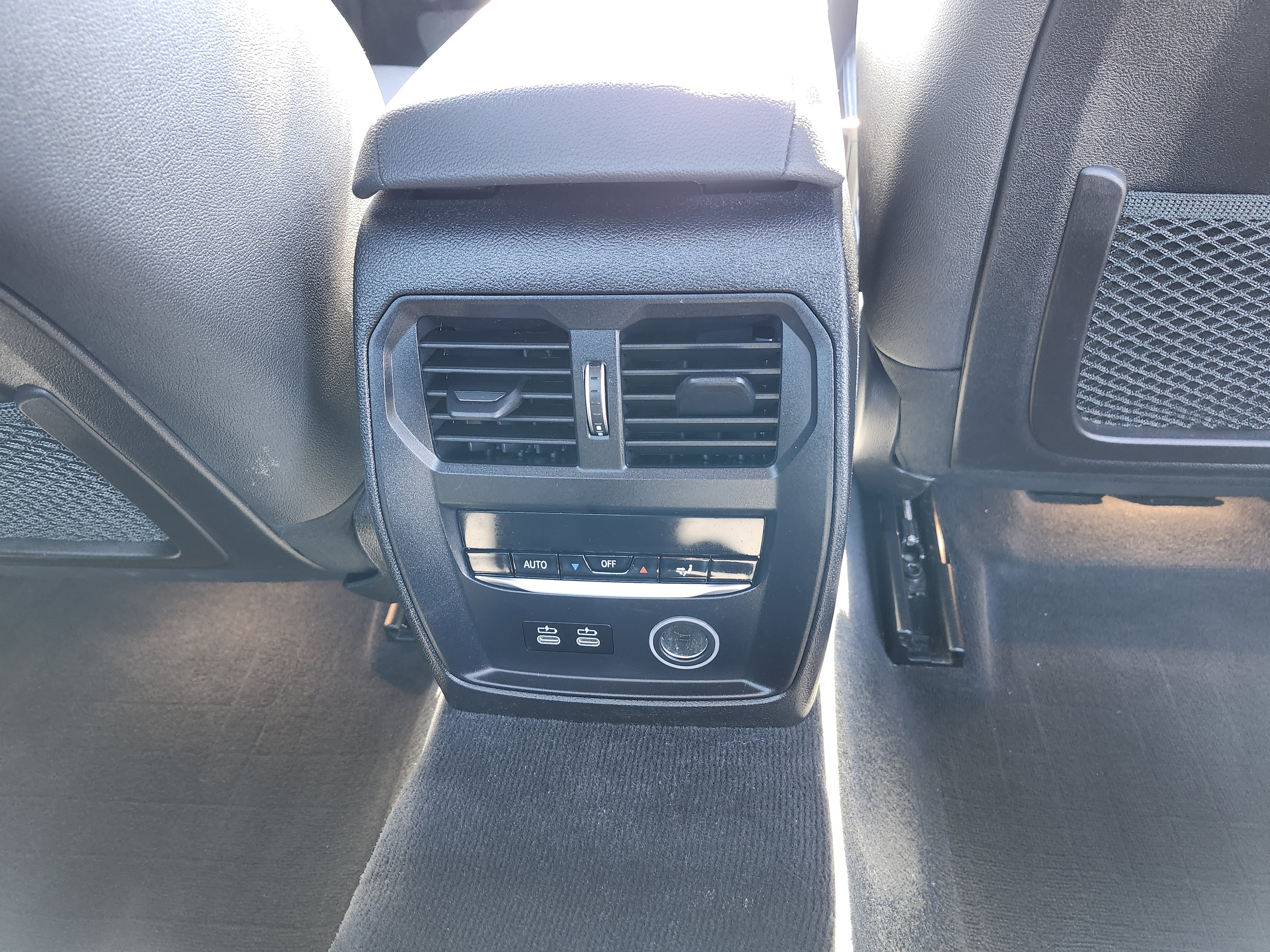 Used 2020 BMW 330i xDrive Sedan w/ Convenience Package image 23