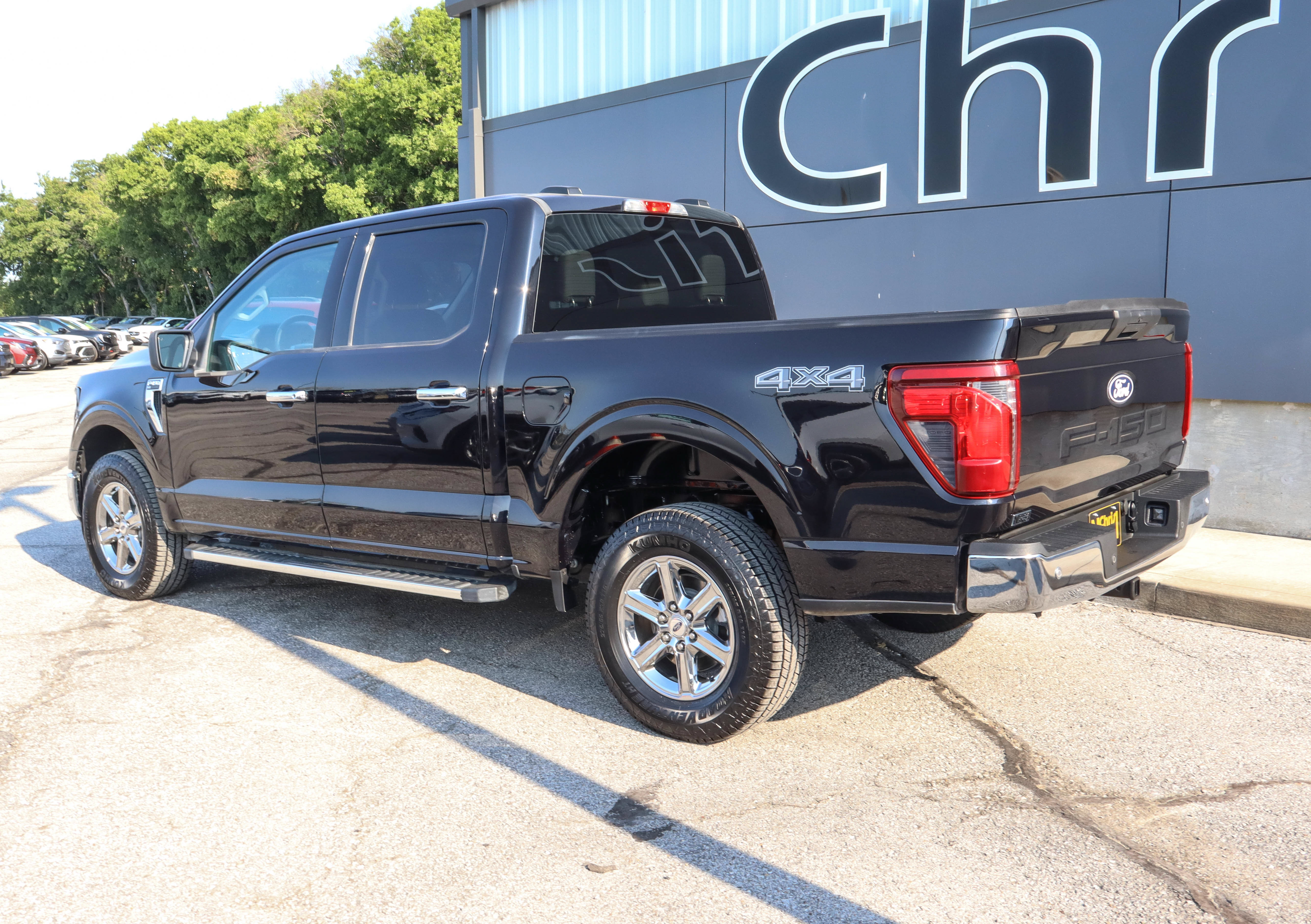 Used 2025 Ford F150 XLT w/ Equipment Group 301A Standard AWD/4WD image 6