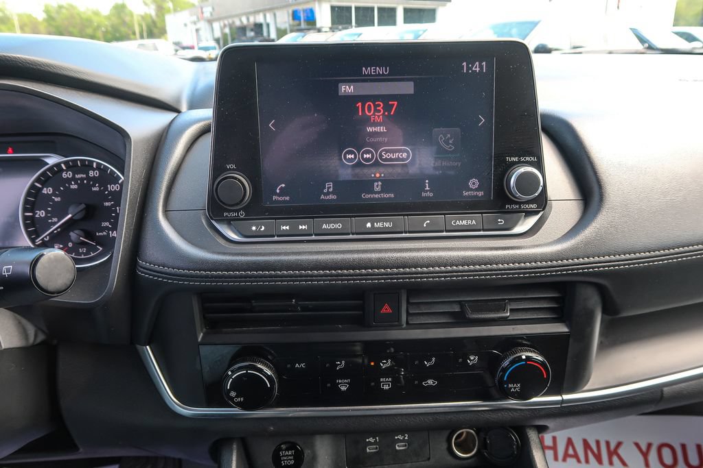 Used 2024 Nissan Rogue S FWD image 22