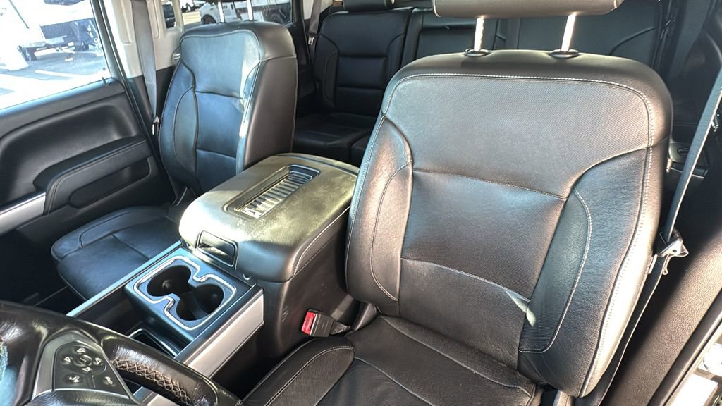 Used 2019 Chevrolet Silverado 2500 LTZ w/ Duramax Plus Package AWD/4WD image 23