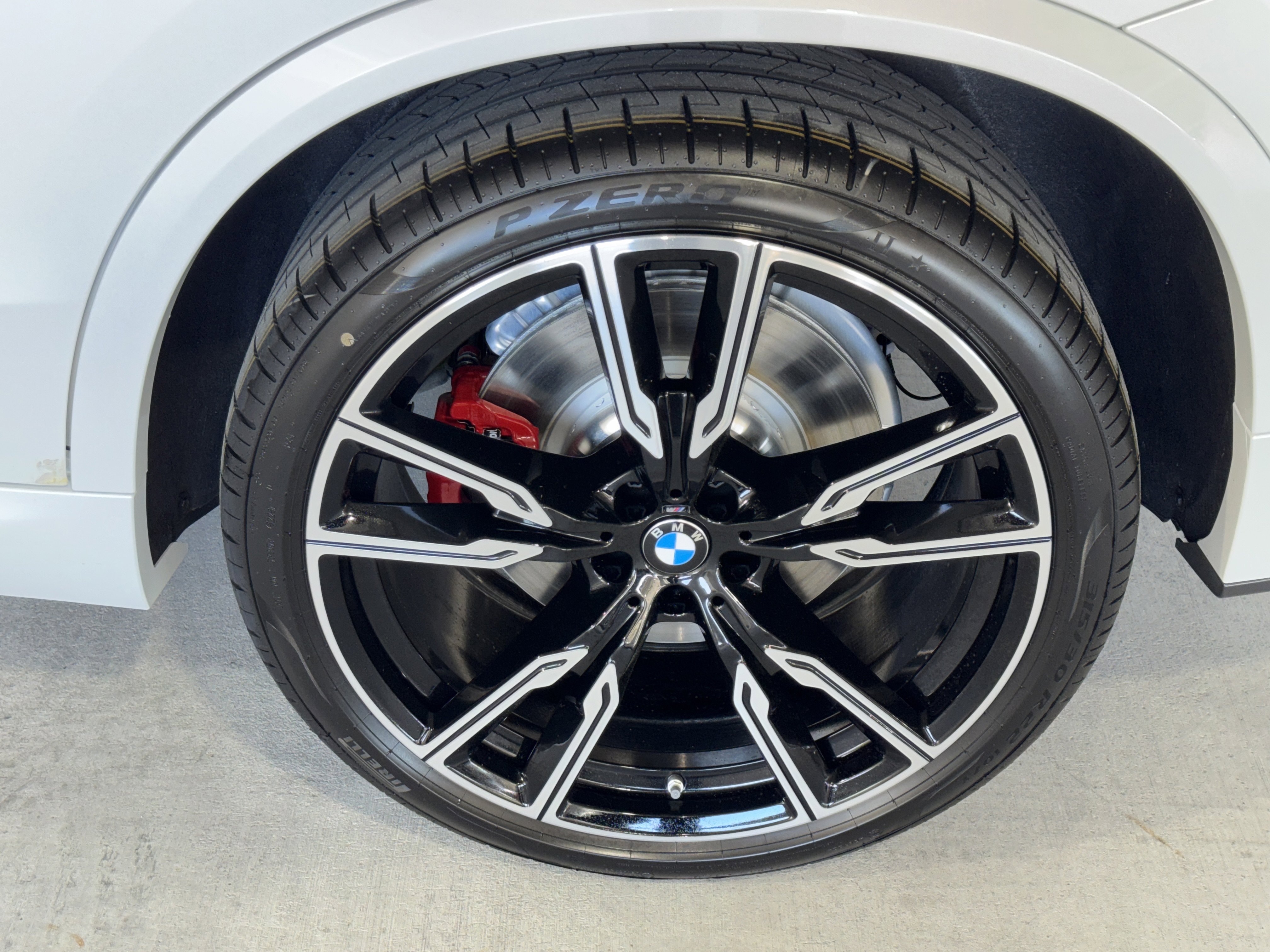 New 2026 BMW X5 M60i AWD/4WD image 25