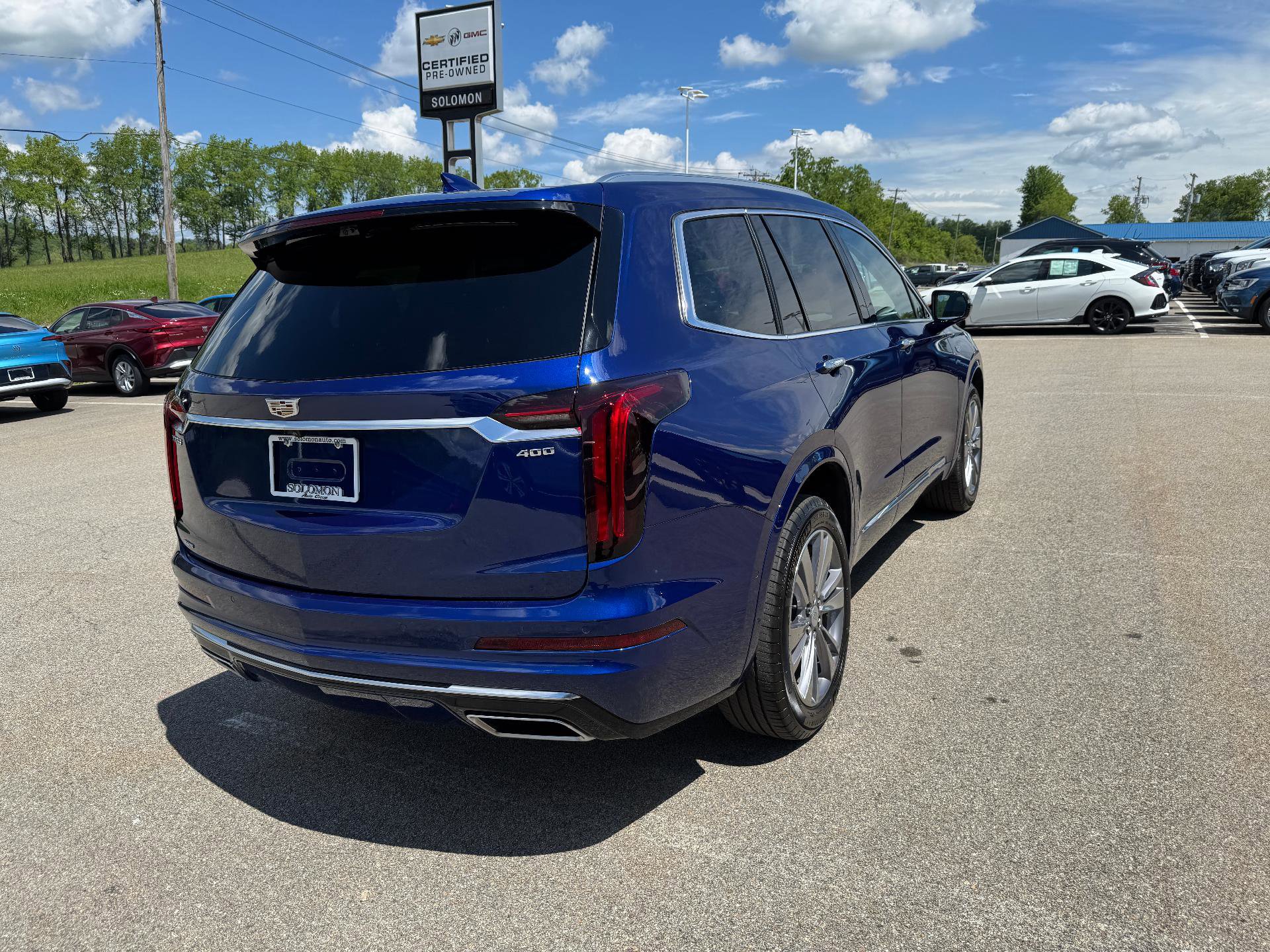 Used 2025 Cadillac XT6 Premium Luxury w/ Platinum Package image 5
