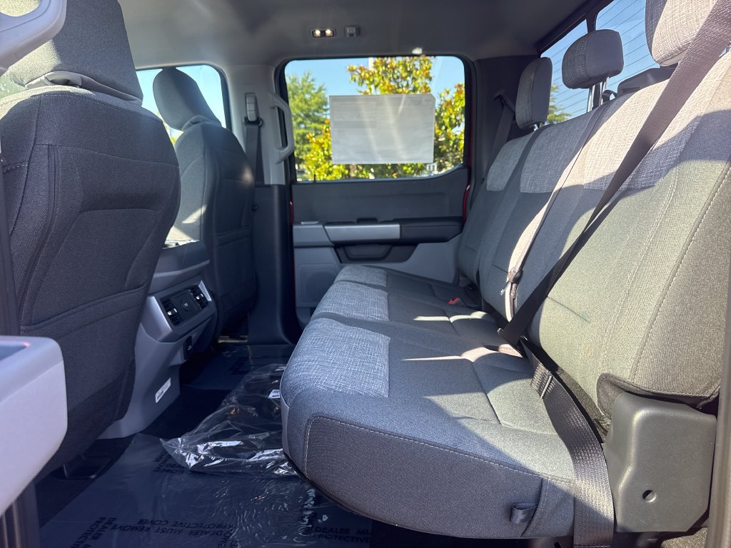 New 2026 Ford F250 XLT w/ Tremor Off-Road Package AWD/4WD image 24