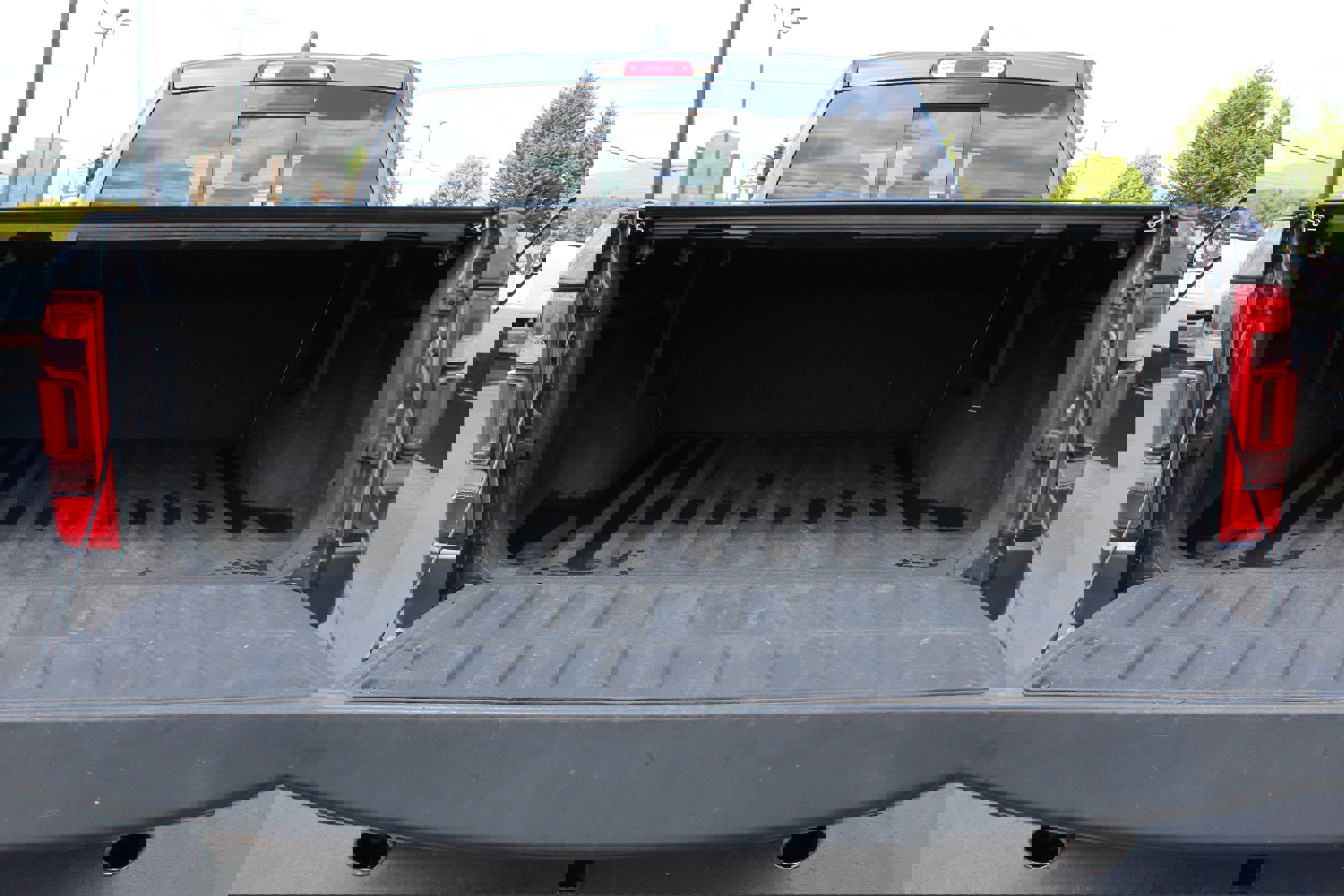 Used 2019 RAM 1500 Limited image 18