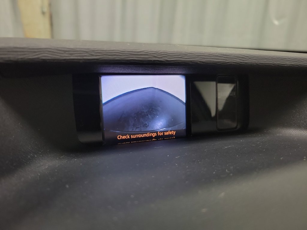 Used 2013 Toyota Sienna XLE FWD image 21
