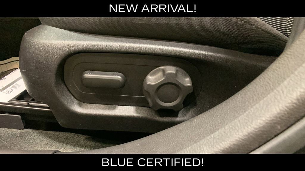 Used 2017 Ford Taurus SEL image 27