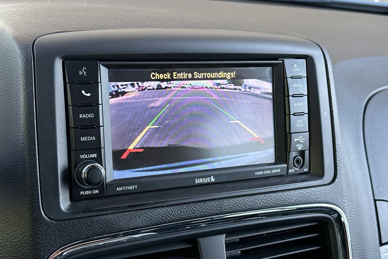 Used 2019 Dodge Grand Caravan SXT FWD image 22