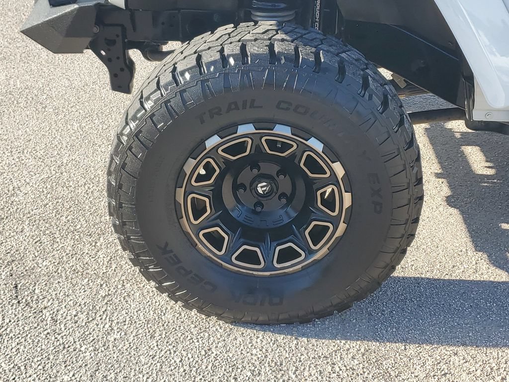 Used 2022 Jeep Gladiator Sport AWD/4WD image 12