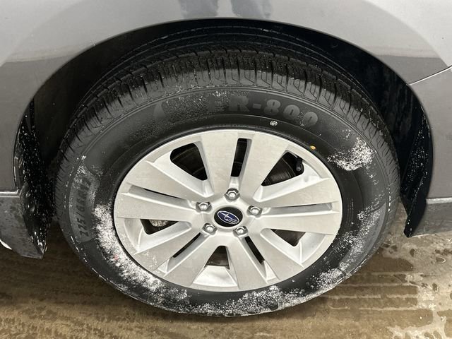 Used 2019 Subaru Outback 2.5i Premium image 5