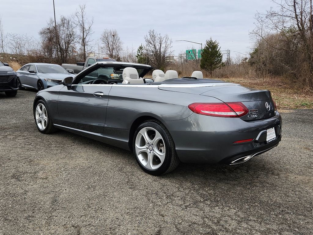 Used 2017 Mercedes-Benz C 300 4MATIC Cabriolet image 4