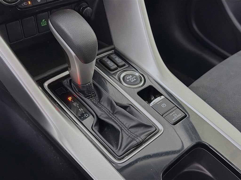 Used 2023 Mitsubishi Eclipse Cross SEL image 20