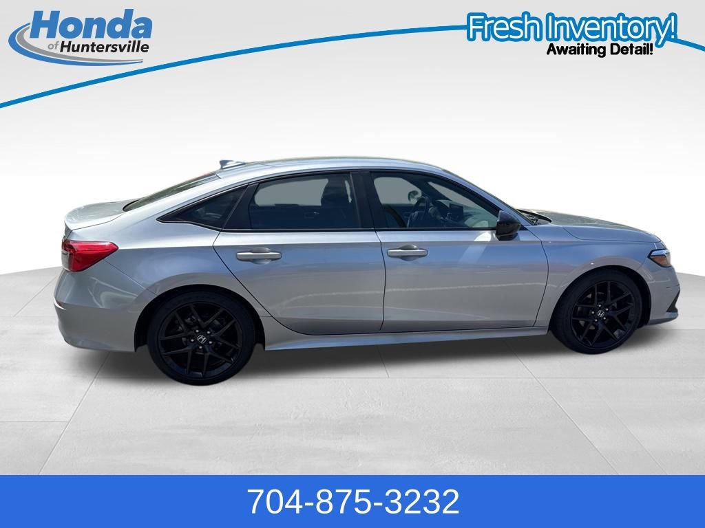 Used 2024 Honda Civic Sport image 9