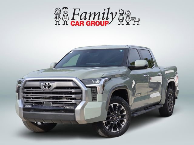 Used 2025 Toyota Tundra Limited AWD/4WD image 1