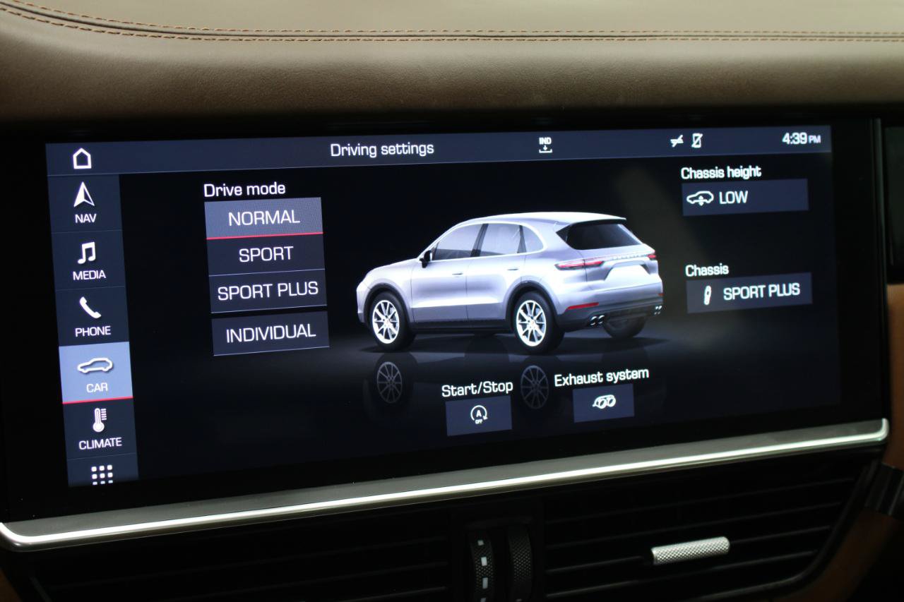 Used 2019 Porsche Cayenne S AWD/4WD image 62