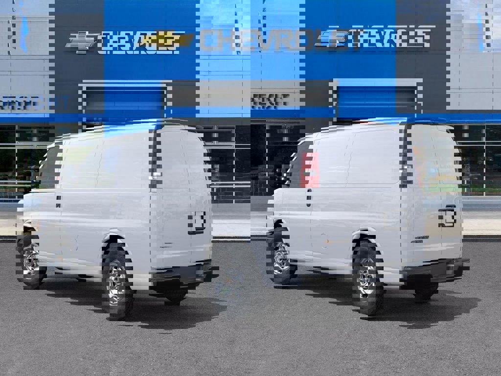 New 2025 Chevrolet Express 2500 w/ Driver Convenience Package video 3