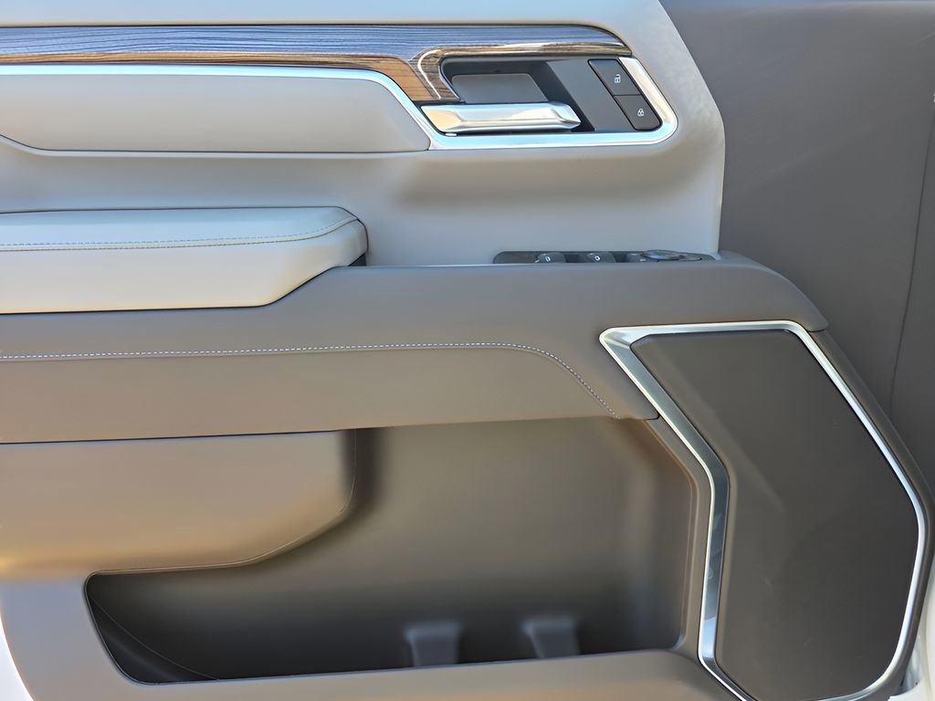 New 2026 Chevrolet Silverado 3500 LT w/ Convenience Package image 13