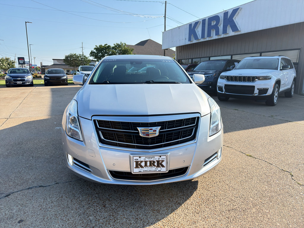 Used 2016 Cadillac XTS Luxury w/ Driver Awareness Package FWD image 8