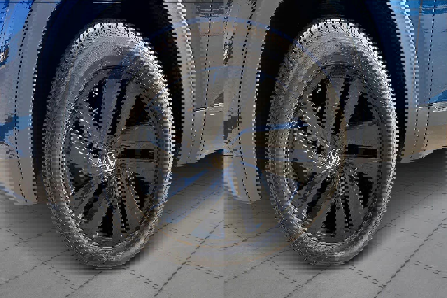 Used 2022 Volkswagen Atlas Cross Sport SE image 11