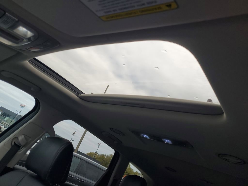 Used 2024 Kia Telluride S w/ S Sunroof Package image 10