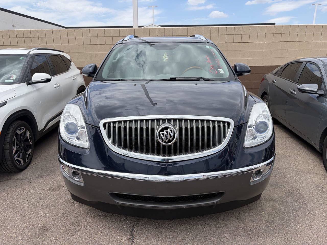Used 2012 Buick Enclave Leather w/ LPO, Cargo Convenience Pkg FWD image 3