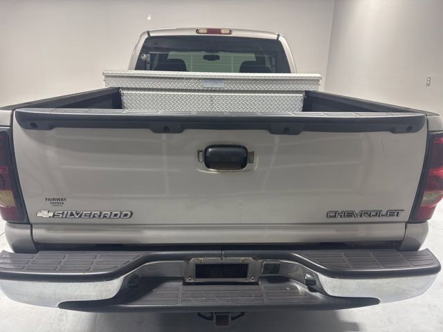 Used 2004 Chevrolet Silverado 1500 LS image 7