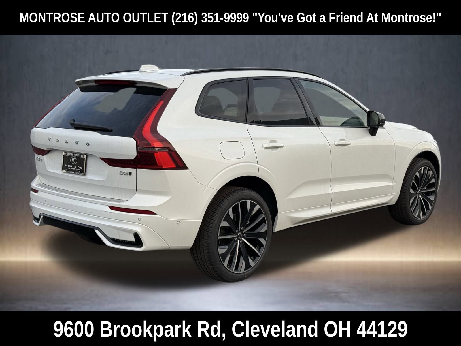 New 2026 Volvo XC60 B5 Ultra w/ Protection Package Premier image 5
