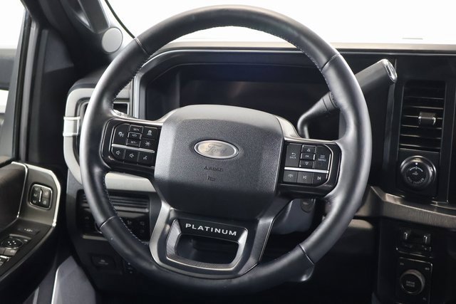 Used 2025 Ford F450 Platinum AWD/4WD image 15