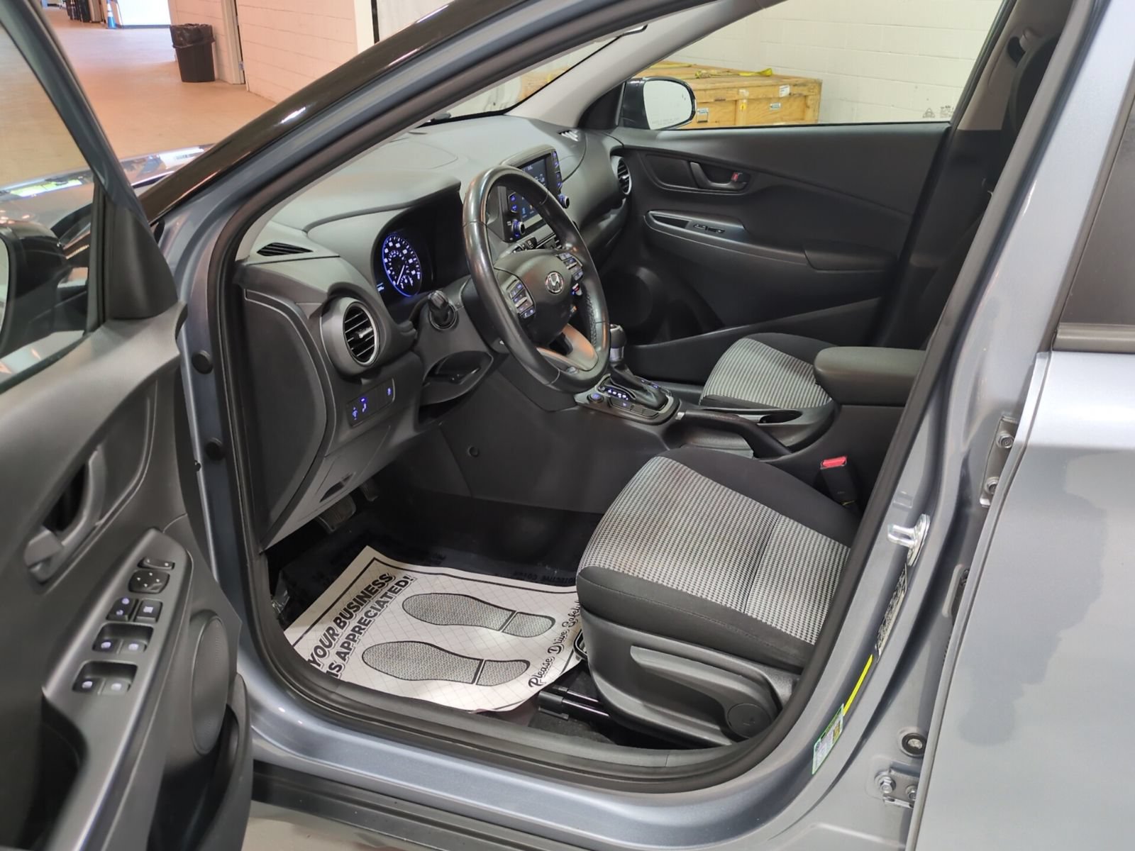 Used 2018 Hyundai Kona SEL AWD/4WD image 15