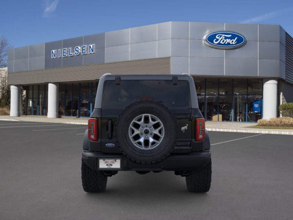 New 2025 Ford Bronco Badlands image 5