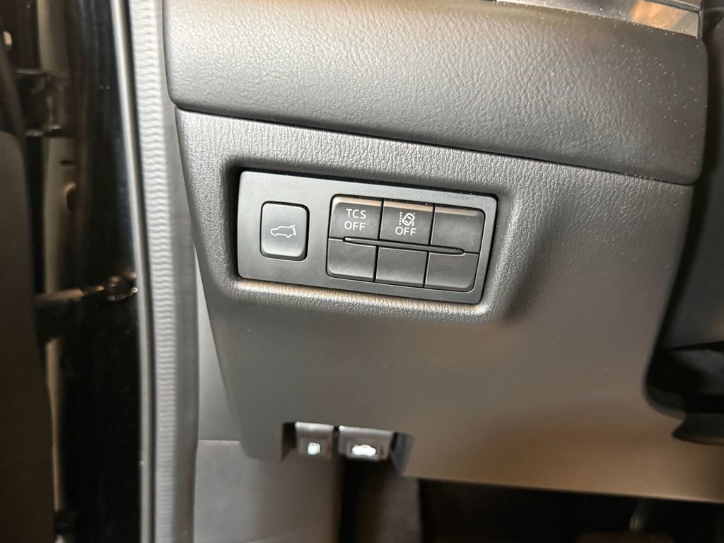 Used 2019 MAZDA CX-5 Grand Touring image 17