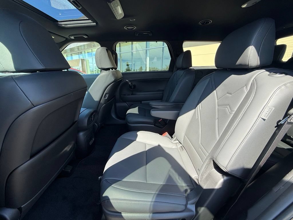 Certified 2026 Hyundai Palisade XRT Pro AWD/4WD image 14