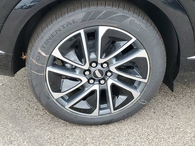 New 2026 Cadillac Optiq Sport 1 AWD/4WD image 7