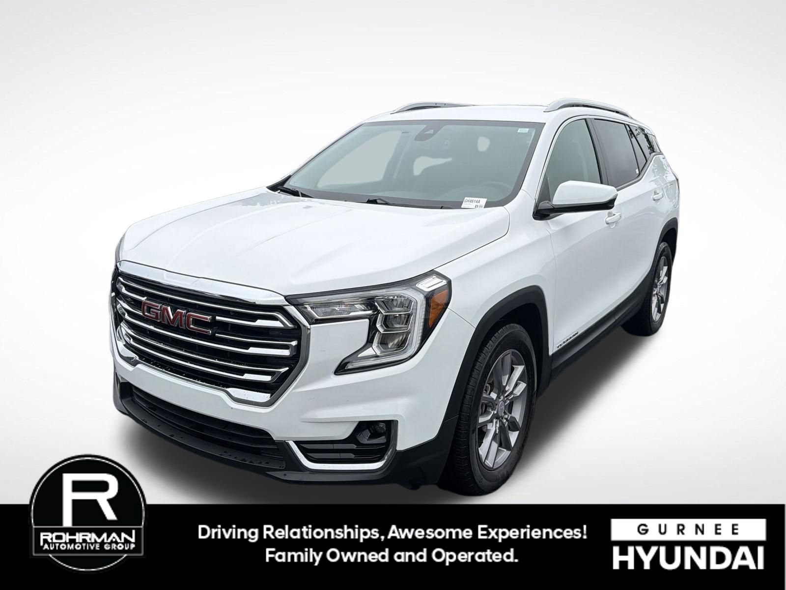 Used 2024 GMC Terrain SLT FWD image 4
