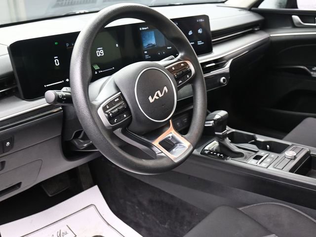 Used 2025 Kia K5 LXS image 14