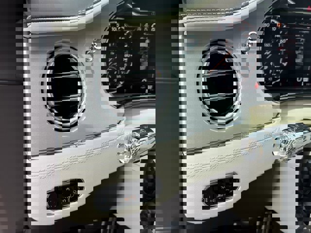 Used 2022 Bentley Continental GT image 30