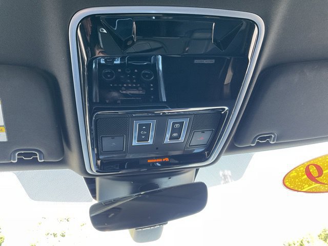 Used 2018 Land Rover Range Rover Sport Supercharged AWD/4WD image 31