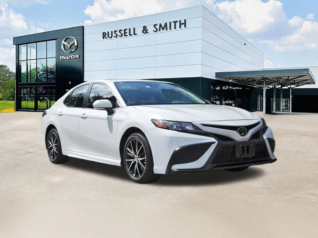 Used 2023 Toyota Camry SE w/ Convenience Package FWD video 1