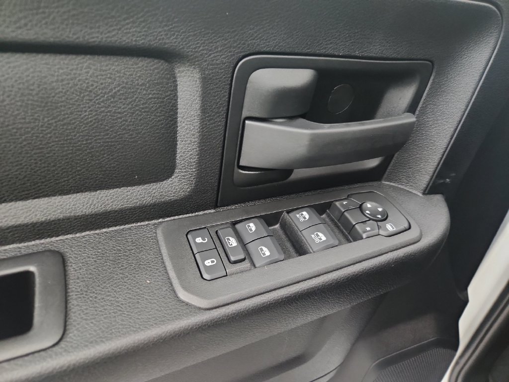 Certified 2026 RAM 2500 Tradesman AWD/4WD image 24