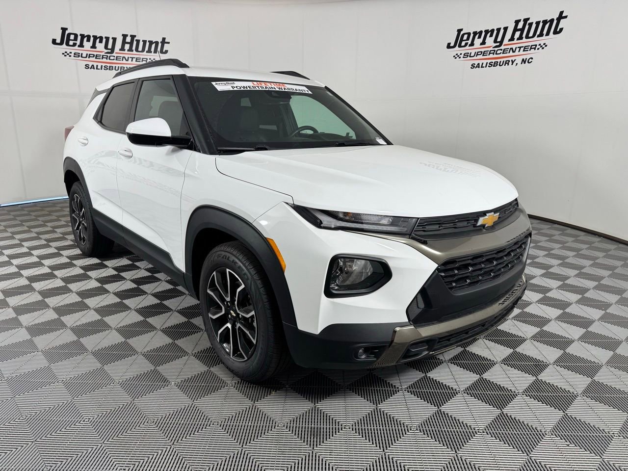 Used 2023 Chevrolet TrailBlazer ACTIV w/ Convenience Package image 6