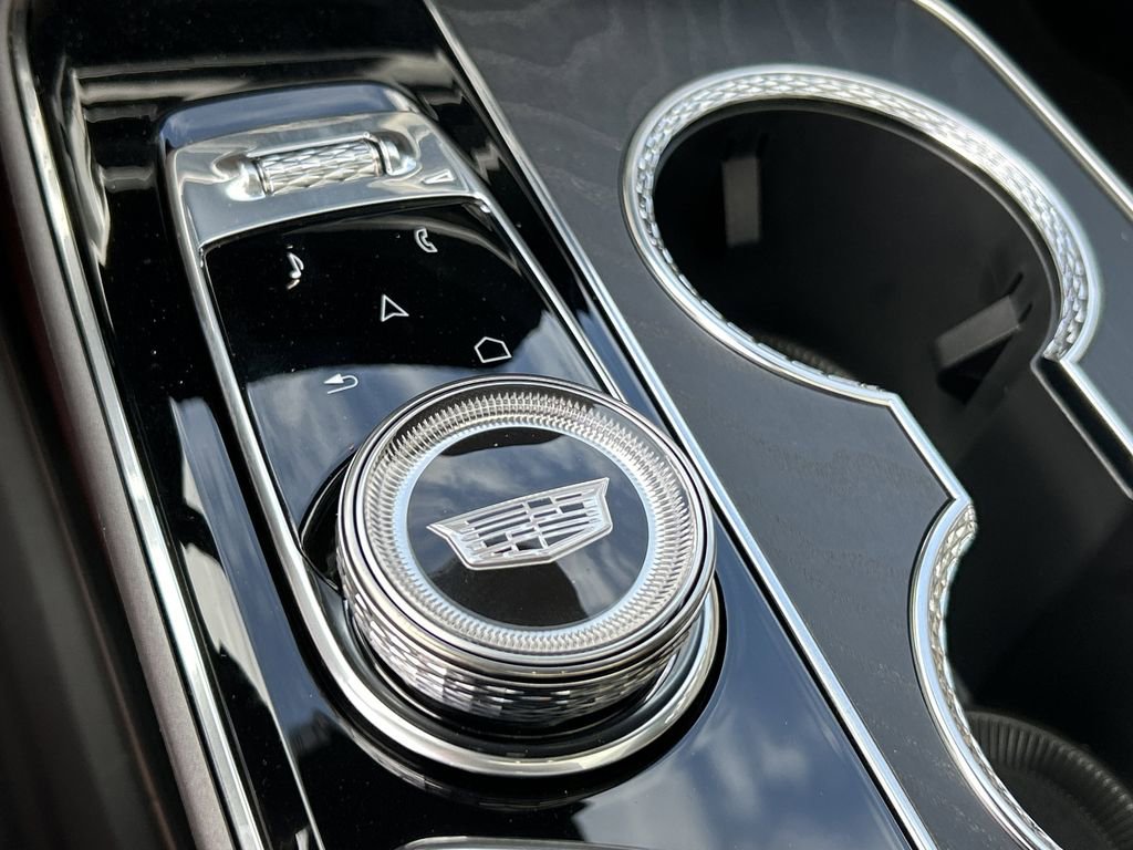 New 2026 Cadillac Lyriq V w/ Exterior Carbon Fiber Package image 27