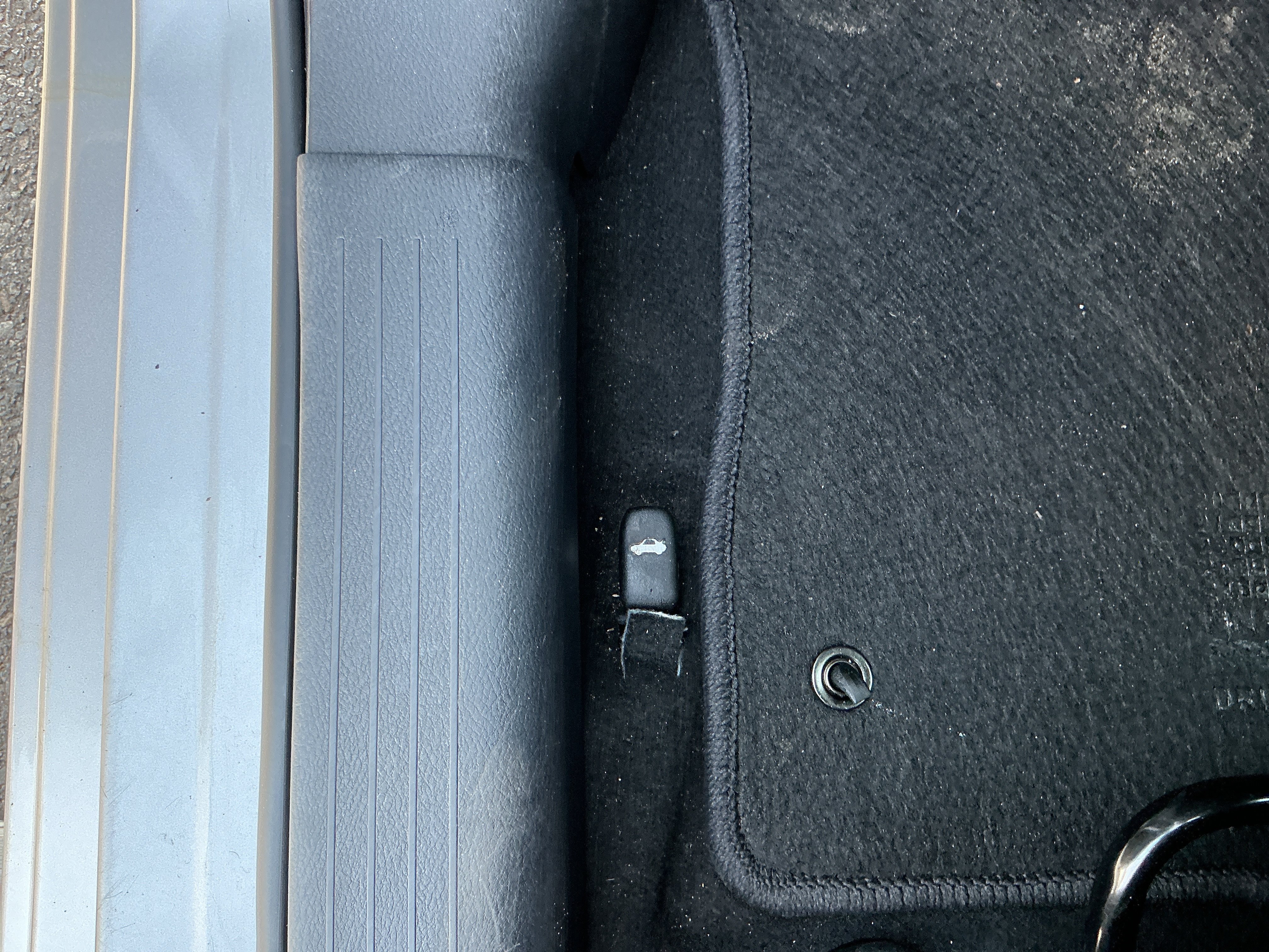Certified 2024 Nissan Versa SR FWD image 13