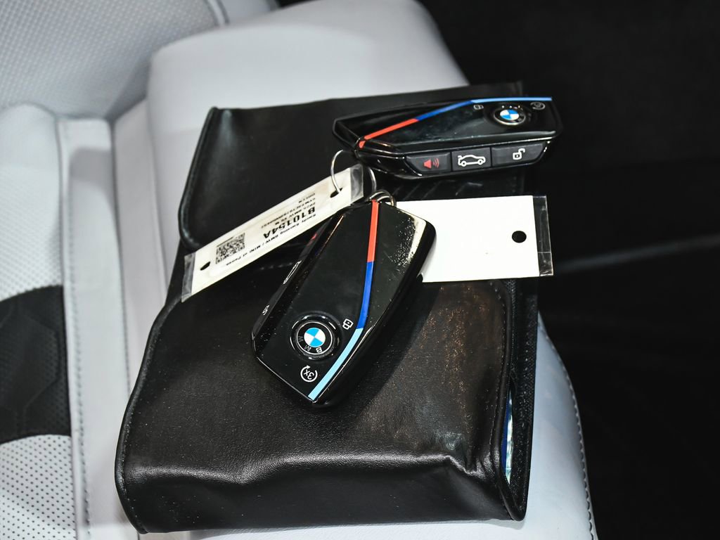 Used 2025 BMW X6 M Competition w/ Executive Package AWD/4WD image 69