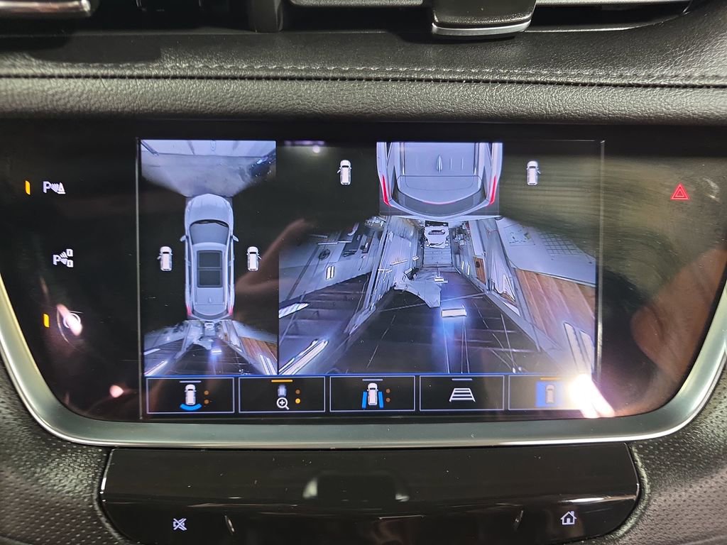 Used 2023 Cadillac XT5 Premium Luxury w/ Technology Package image 24